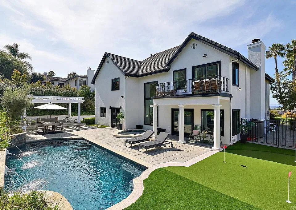 2739 Argonauta St