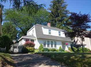 49 Wren St, West Roxbury, MA 02132