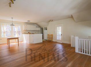 5840 Ocean View Dr #A, Oakland, CA 94618