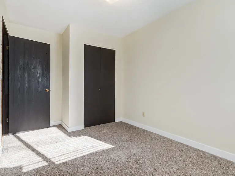 1 Huntington Hl NW — Photo 52