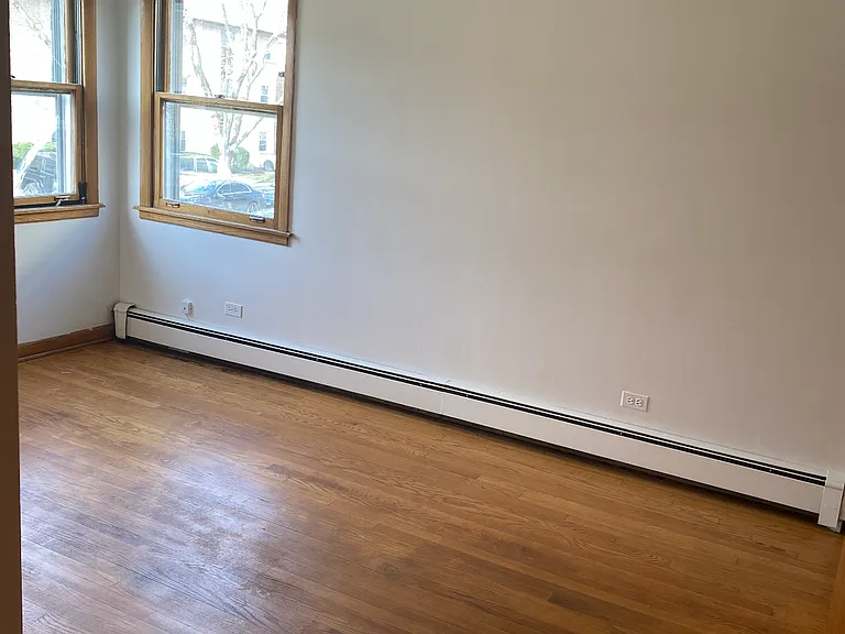 5223 N Reserve Ave #1 — Photo 3