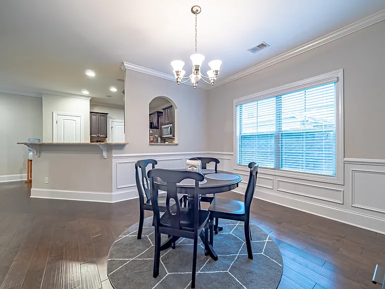3057 Girard Dr — Photo 25