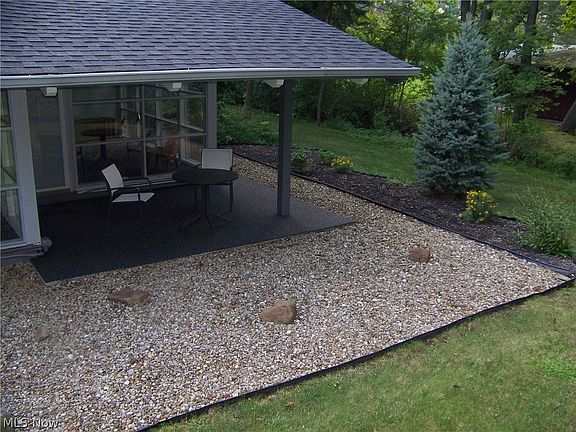 2nd image of 1003 Woodlane Dr