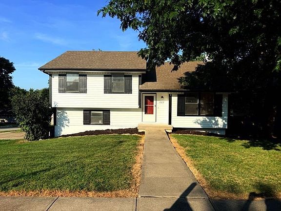 4th image of 1707 Johnston St