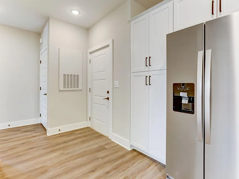 Lofts at Aversboro — Photo 10