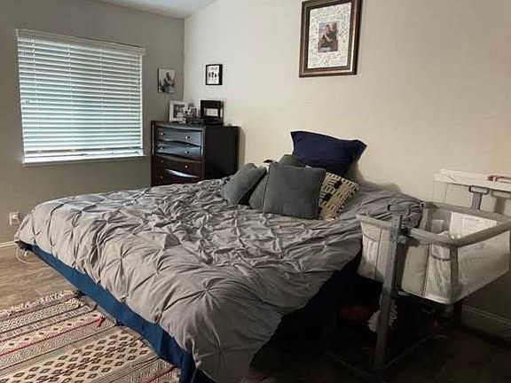 4th image of 2512 Burlwood Dr