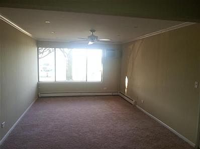 3rd image of 1489 N Winslowe Dr APT 104