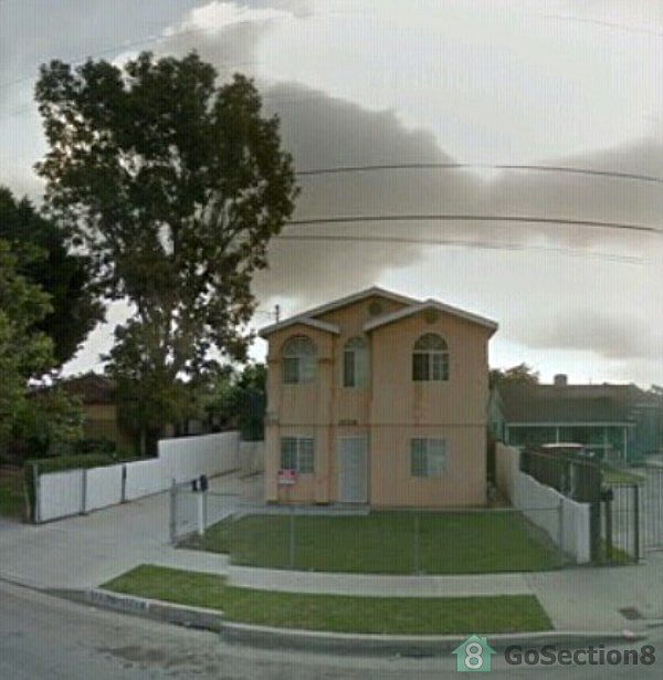 1st image of 11728 Antwerp Ave
