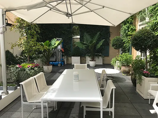 Rented by JSG Realty Corp | media 23