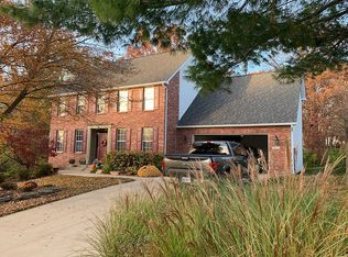 4015 Compton Rd, Columbia, MO 65203