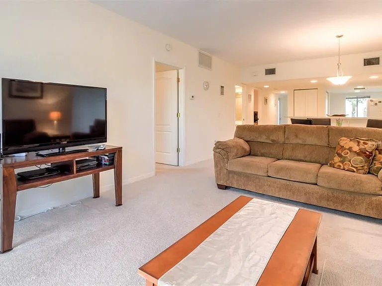 8151 Memory Ln #118 — Photo 8