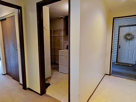 4th image of 204 Mountain Park Blvd SW #C204