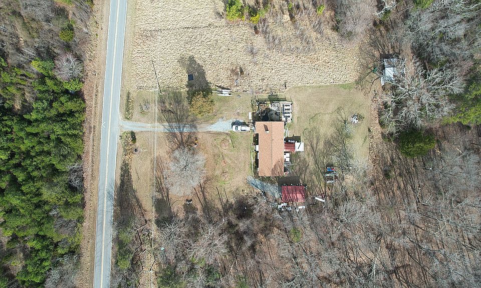 2nd image of 5621 Hagan Ct