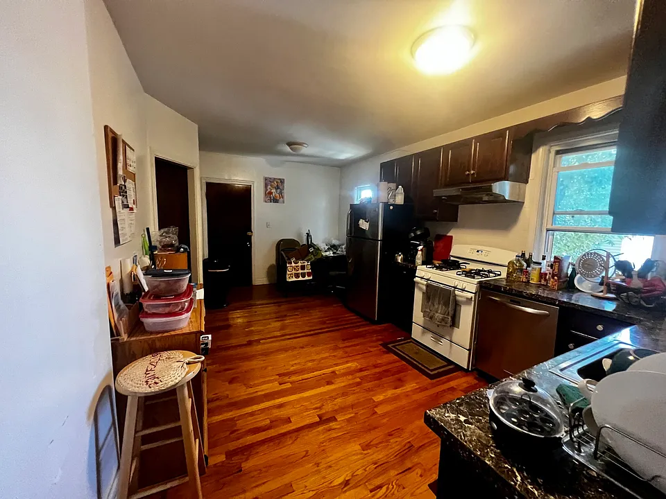 20 Bynner St #2