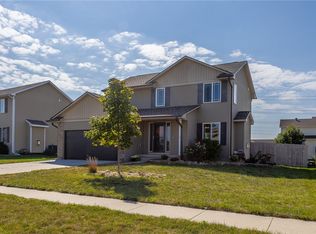 2900 SE Weatherstone St, Grimes, IA 50111