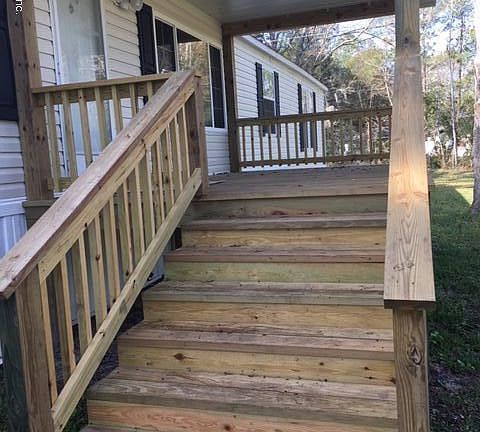 2nd image of 2920 SE 134th St