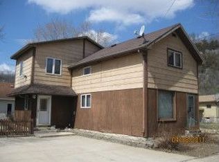 121 Bench St, Millville, MN 55957