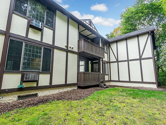 2nd image of 28 Manville Ln APT 4