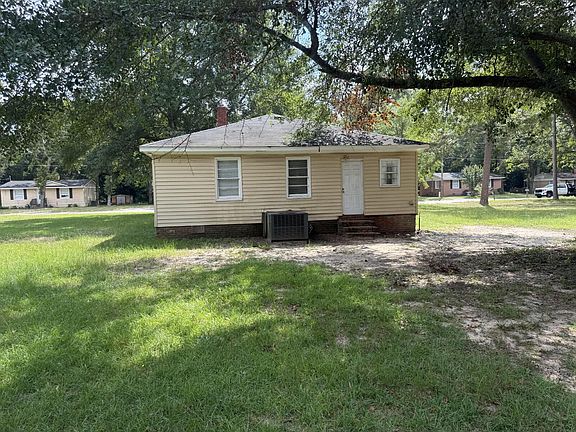 2nd image of 13 Sharolyn St