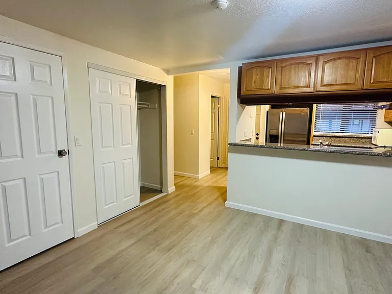 6019 Joaquin Murieta Ave #A — Photo 3
