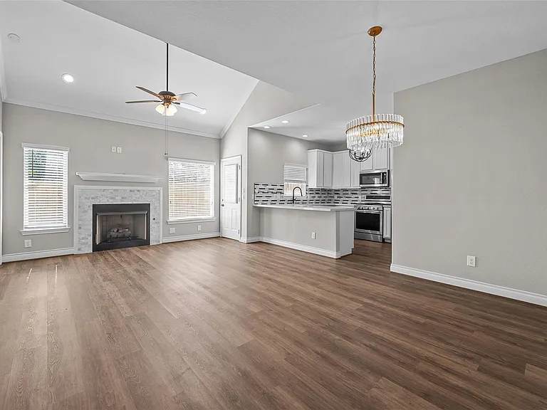 14603 Sanour Dr — Photo 11