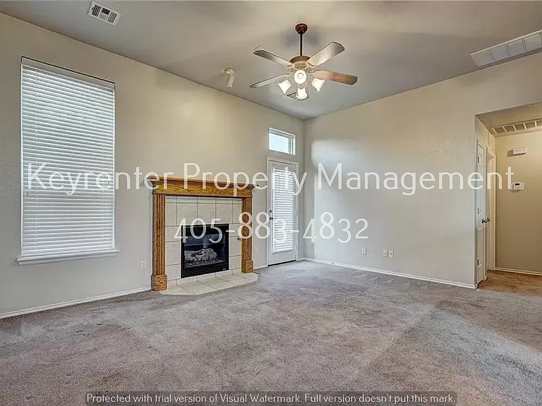 2404 NW 161st St — Photo 9