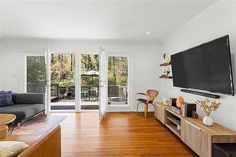4th image of this home