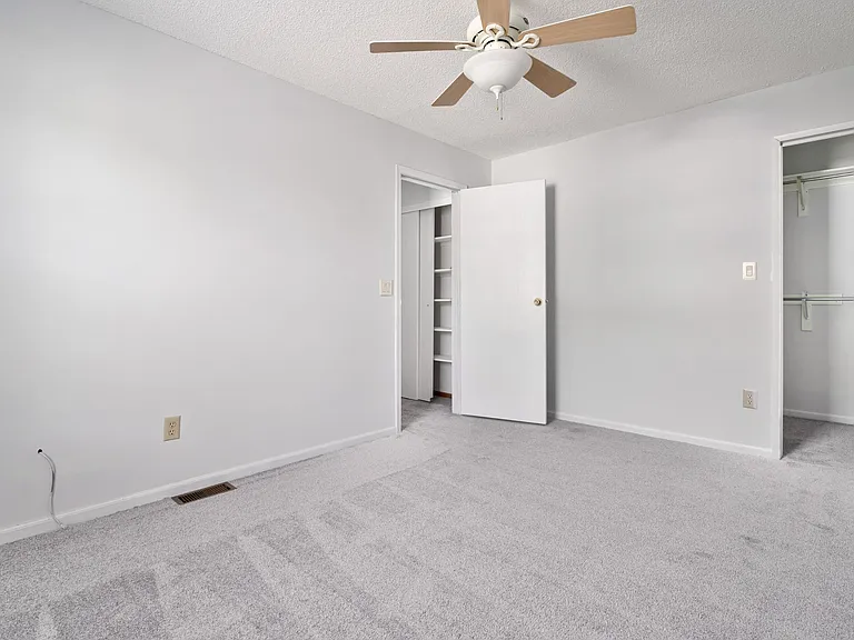 1697 Jupiter Ave — Photo 22