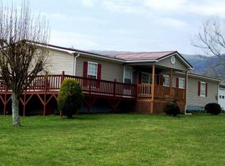 226 Wooden Bridge Ln, Mountain City, TN 37683