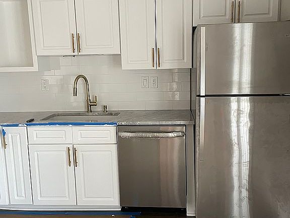 5th image of 1802 W Jackson St #136