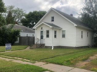 803 N State St, Aberdeen City, SD 57401