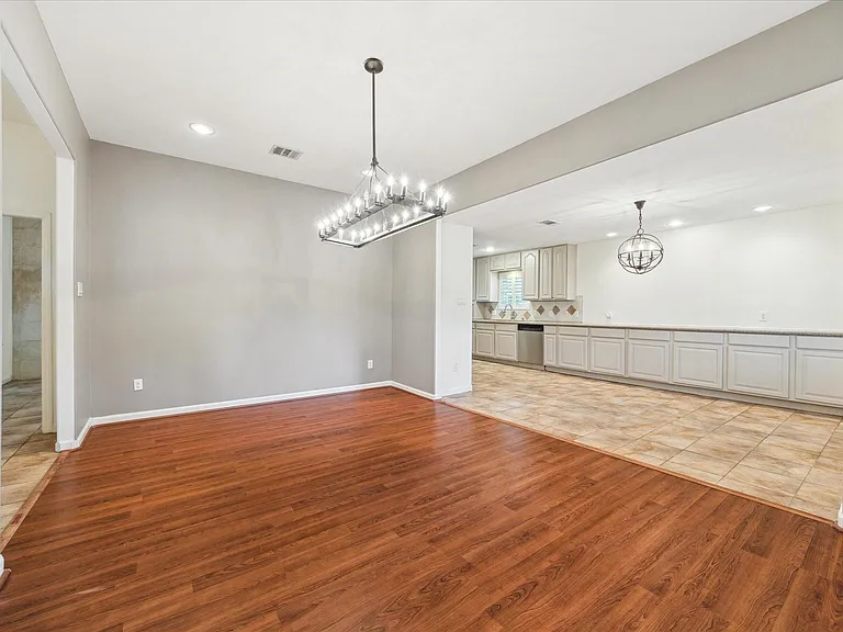 6215 Cheena Dr — Photo 4