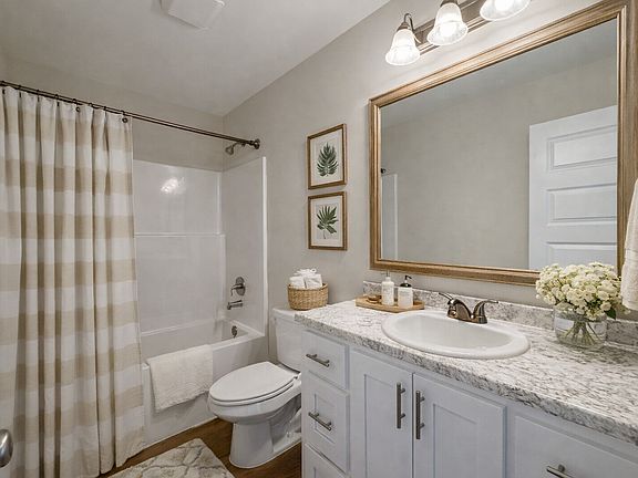 4th image of 113 Zetterower Rd