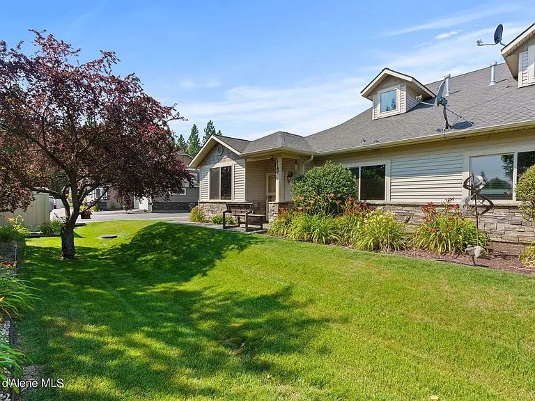 1315 E Mordyl Loop — Photo 27