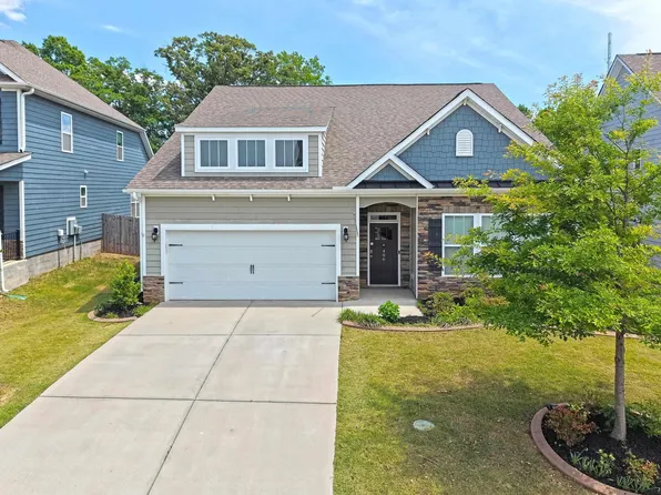 406 Raleighwood Ln, Simpsonville, SC 29681