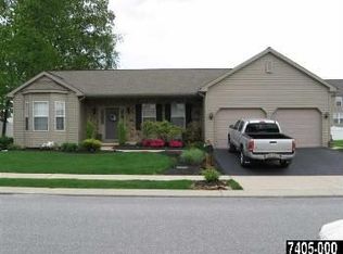 7771 Seneca Ridge Dr, York, PA 17403