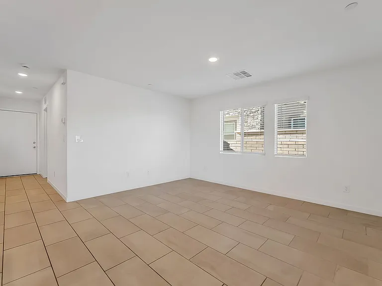 894 Cadence View Way — Photo 5