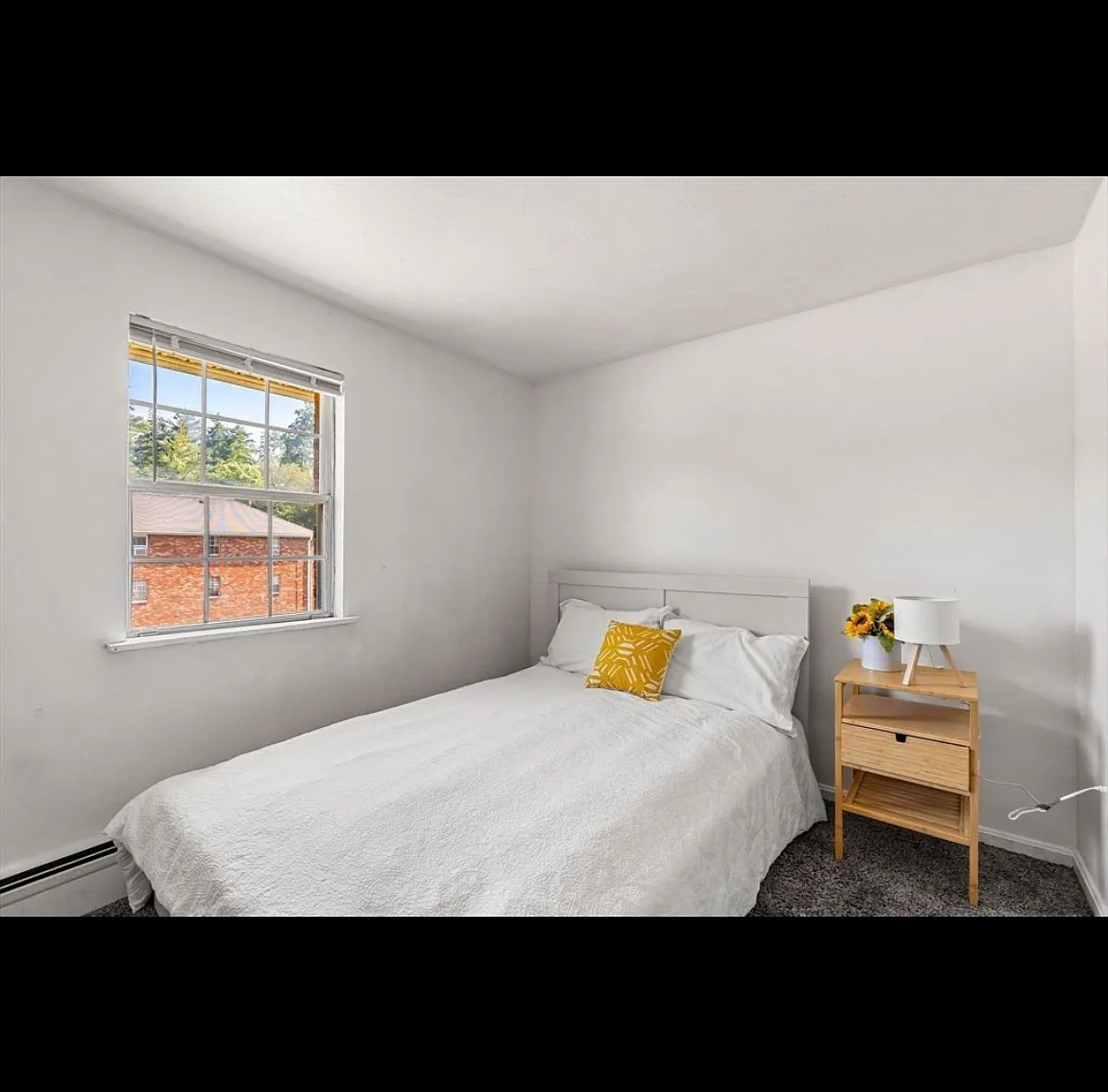 2 bed, 600 sqft, $2,000 — Photo 3