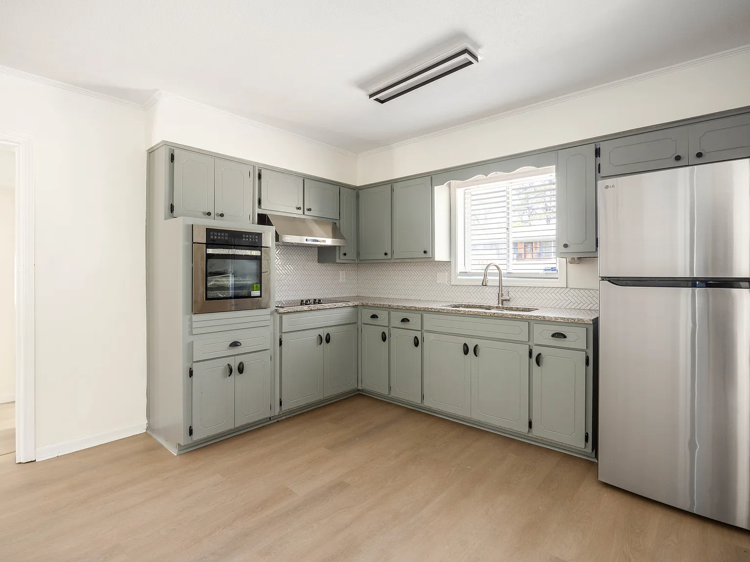 4 bed, 1631 sqft, $1,850 — Photo 3