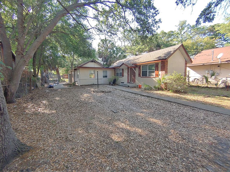 1st image of 2345 13th St S #2