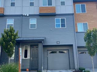 19415 35th Dr SE UNIT B, Bothell, WA 98012