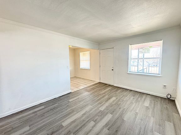3rd image of 3500 S Pennsylvania Ave APT 7