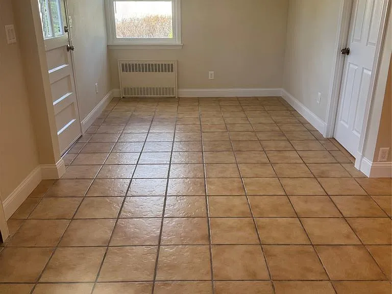 1 Alexine Ave #1 — Photo 4