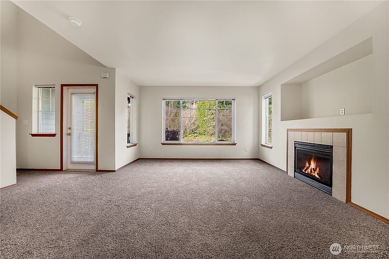 3rd image of 14886 36th Avenue Ct E #9