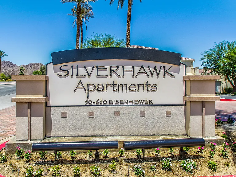Silverhawk Apartments — Photo 6