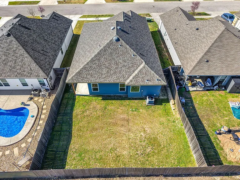 1526 Black Kettle Trl — Photo 5