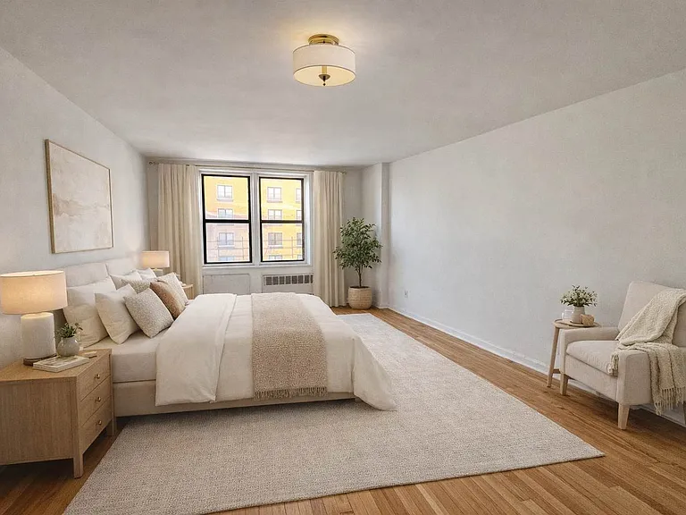 330 Lenox Rd #5C — Photo 2