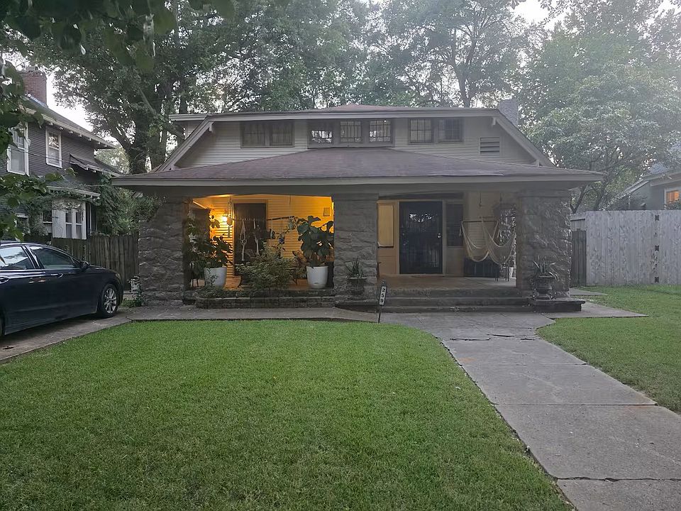 1st image of 259 N Willett St