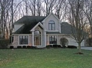1954 Laurel Creek Dr, Troy, OH 45373