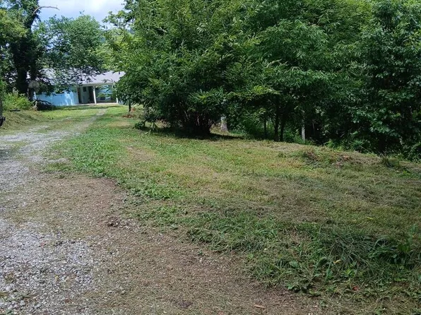 1847 State Route 979, Harold, KY 41635